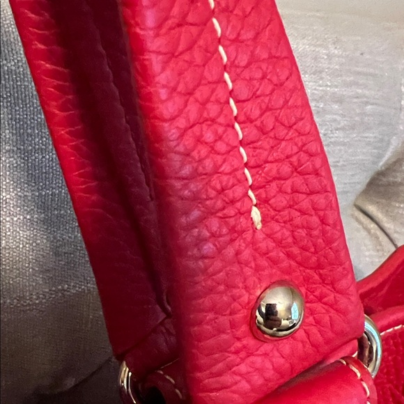 Dooney & Bourke Red Leather Bag EUC. Looks new!!!  Inside is perfect CLEAN - Picture 9 of 14